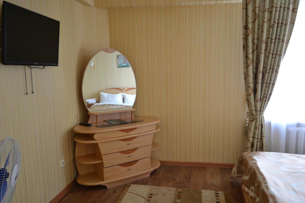 Zhassybi Hotel Astana Ngoại thất bức ảnh
