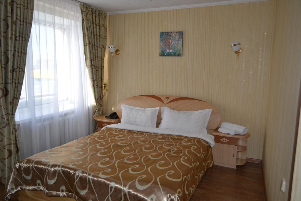 Zhassybi Hotel Astana Ngoại thất bức ảnh