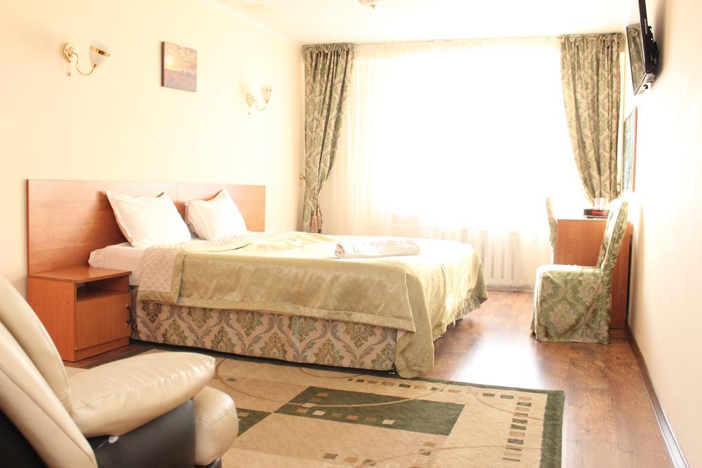 Zhassybi Hotel Astana Ngoại thất bức ảnh