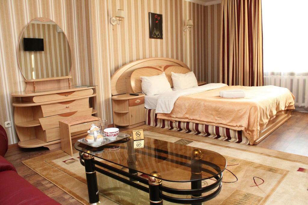 Zhassybi Hotel Astana Ngoại thất bức ảnh